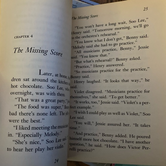 The Boxcar Children Vintage Book Bundle - Picture 6 of 6